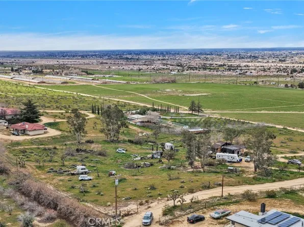 20375 Wadena Ter, Apple Valley, CA 92308