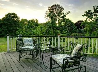 811 Highland St, Holliston, MA 01746