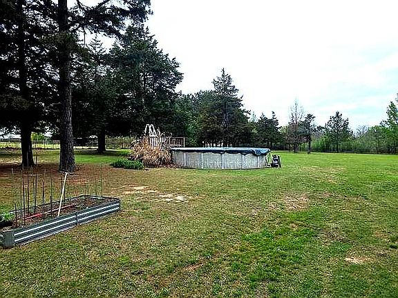 4th image of 111 Sweet Gum Rd