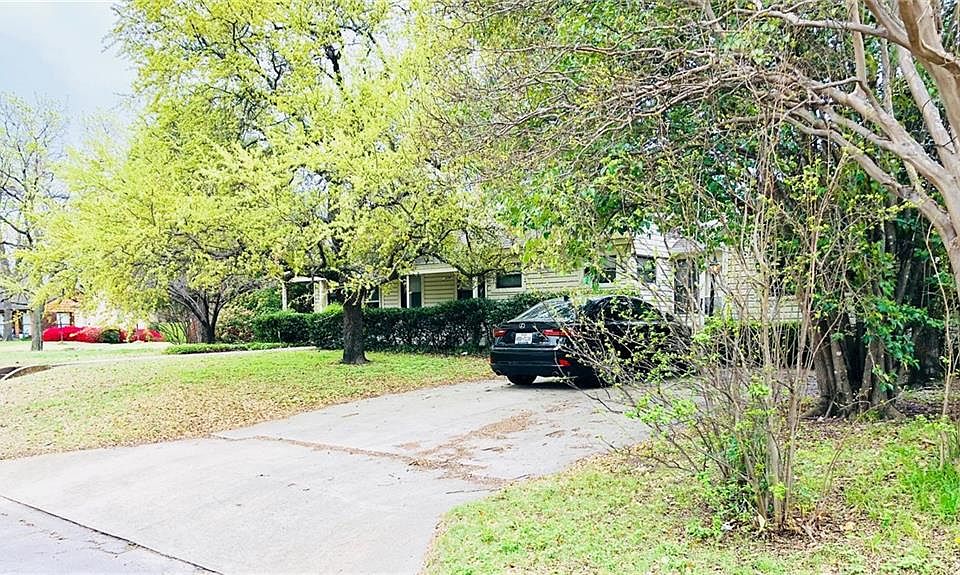 2nd image of 7501 Thurston Dr