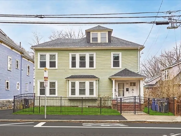 170 Walter St #2 — Photo 1