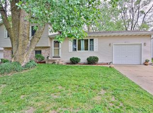 2253 Poinsettia St, Portage, IN 46368