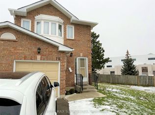 1484 Torrington Dr #75, Mississauga, ON L5V 1Y2