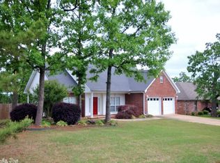 160 Ridgeland Dr, Maumelle, AR 72113