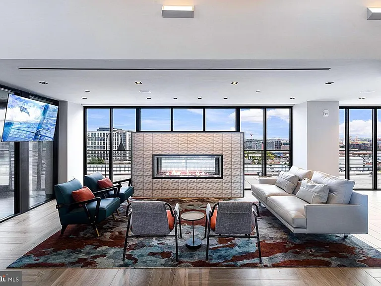 1625 Eckington Pl NE #Penthouse 113 — Photo 14