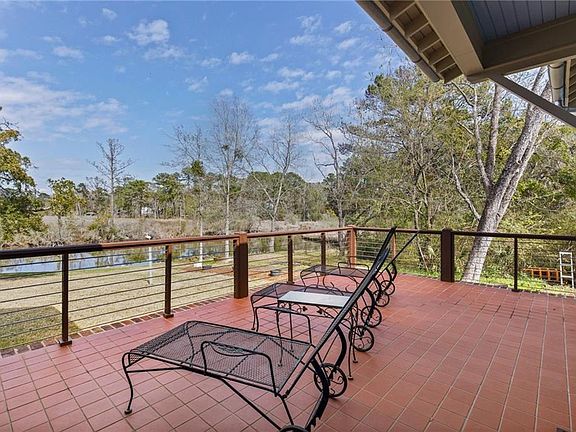 4th image of 2730 Gator Rd