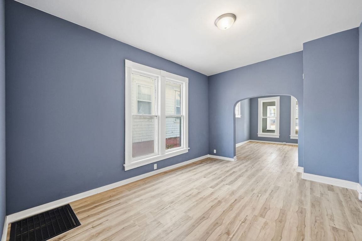 next background image