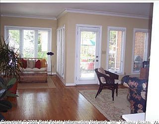 5th image of 356 Westover Ave