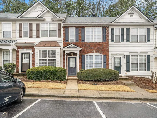 3244 Hidden Cove Cir, Peachtree Corners, GA 30092