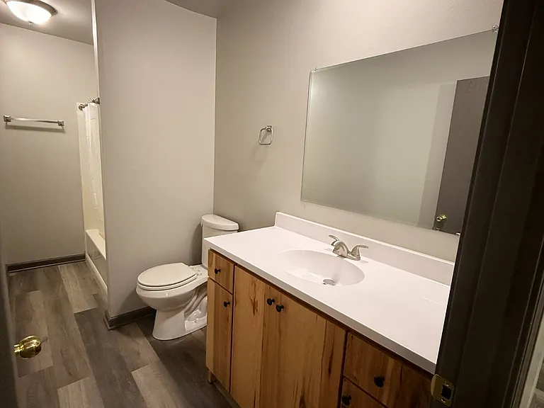 860 Gettysburg Dr #3 — Photo 5