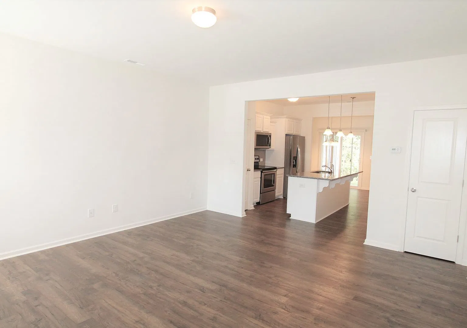 Huntley Glen Bldg 2 — Photo 2
