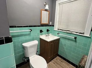 37 Hooker Ave APT 2, Poughkeepsie, NY 12601