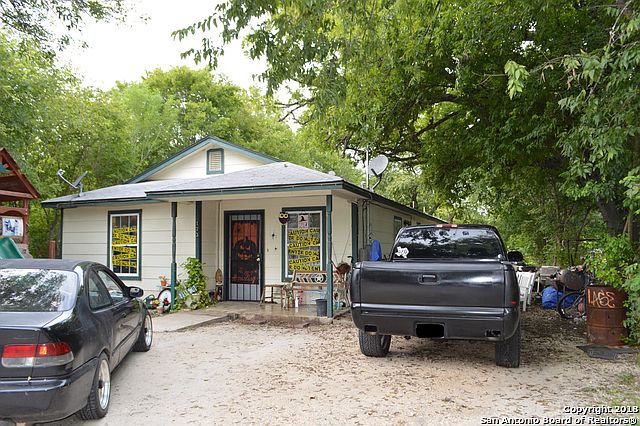 1st image of 173 Brenhaven Ave