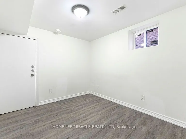 1330 Aldergrove Dr #BASEMENT — Photo 15