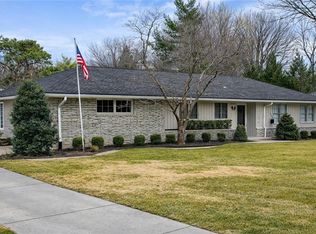 8033 Belinder Rd, Leawood, KS 66206