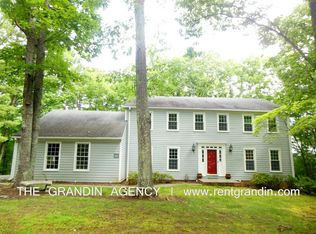 5013 Upland Game Rd, Roanoke, VA 24018