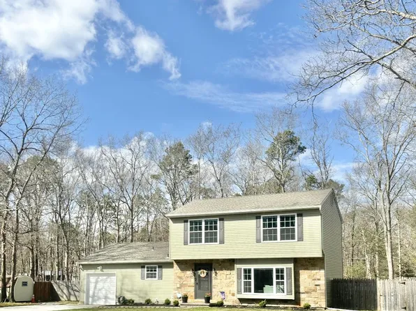 423 Dennis Dr, Galloway, NJ 08205