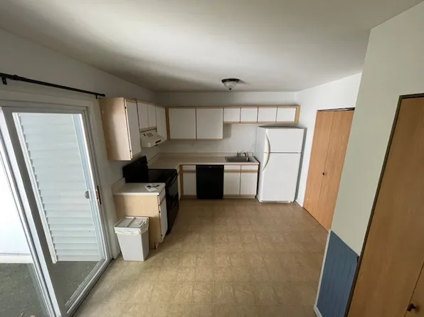 (undisclosed Address), Mechanicville, NY 12118