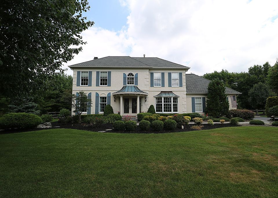 1st image of 1016 N Elbow Ln