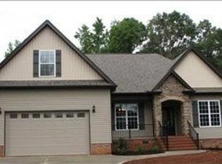 361 McMillin Blvd, Boiling Springs, SC 29316