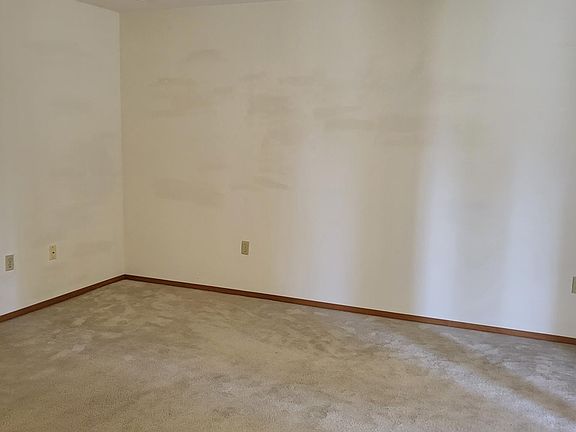 recessed lighting in living room