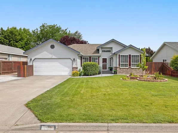 2104 W 37th Ave, Kennewick, WA 99337