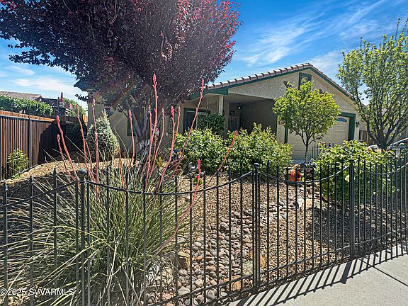 4th image of 1435 N Eagle View Drive