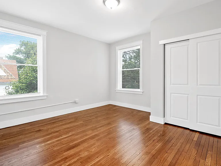 5804 Cates Ave — Photo 9