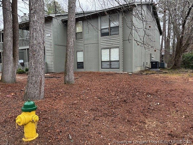 2nd image of 1891 Tryon Dr Unit 4