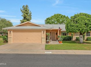 10104 W Royal Oak Rd, Sun City, AZ 85351