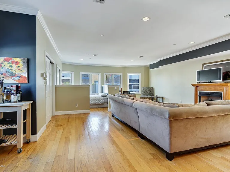 716 Cookman Ave — Photo 3