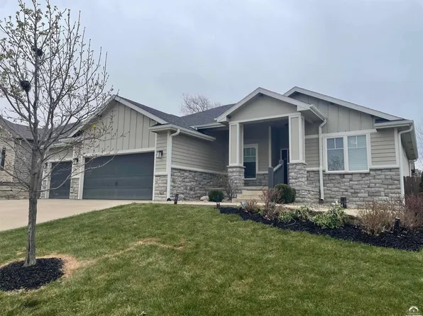 916 Silver Rain Rd, Lawrence, KS 66049