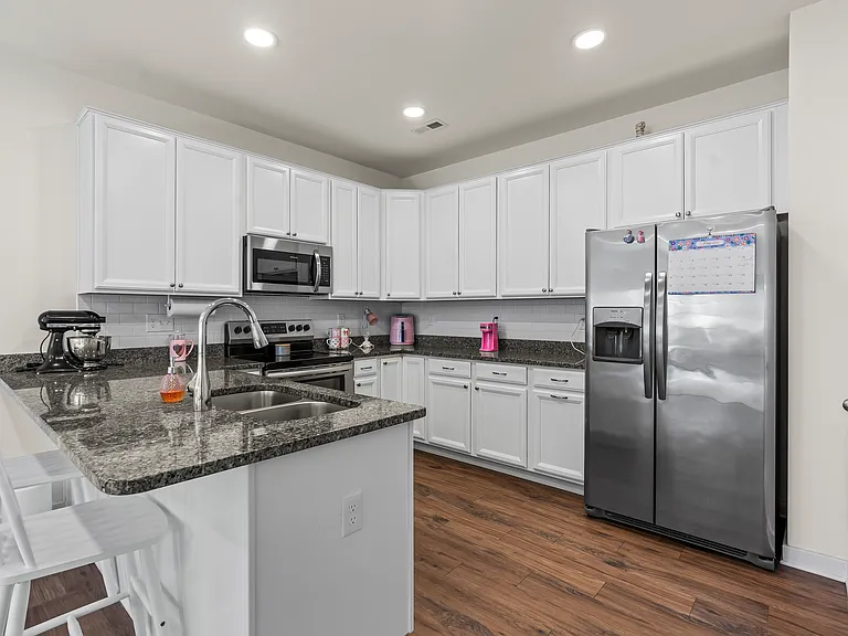 42 Polygon Pl — Photo 13