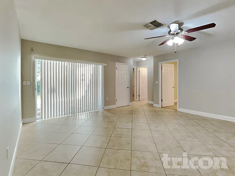 13121 Shadberry Ln — Photo 4