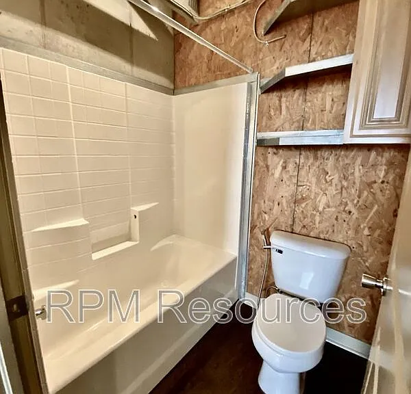 300 Summit Ridge Dr #B1 — Photo 15