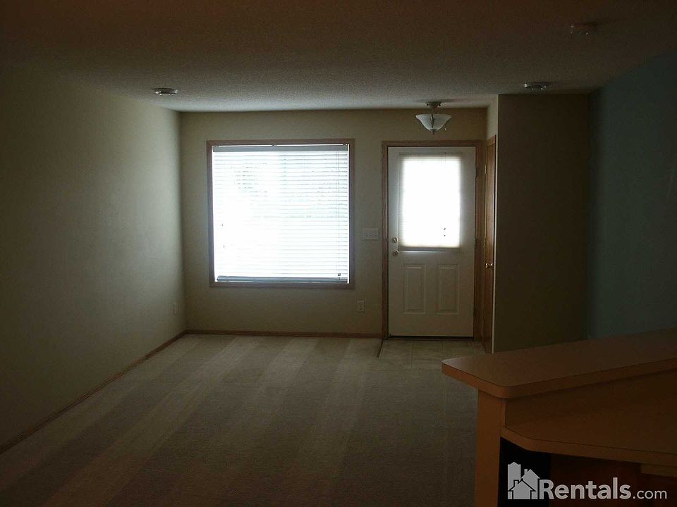 1st image of 12316 Zealand Ave N