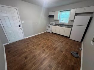 451 Chestnut St #B, Lexington, KY 40508