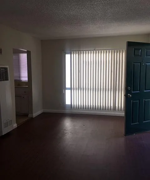 319 S Mariposa Ave #1 — Photo 6