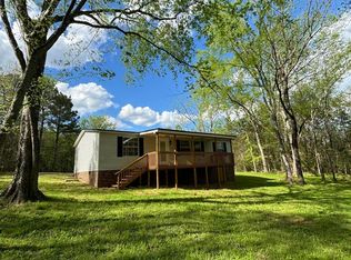 44 Woodhaven Rd, Henderson, NC 27537