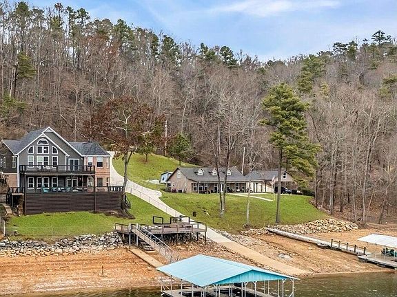 3rd image of 1401 County Road 335