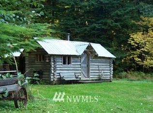58601 Lumpy Ln E, Enumclaw, WA 98022