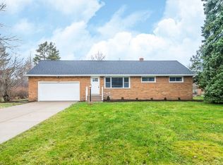 2376 Heatherlane Dr, Broadview Heights, OH
