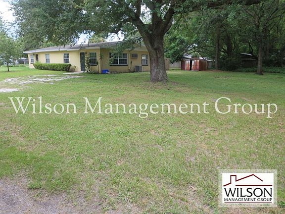 2nd image of 202 N Driftwood Ln