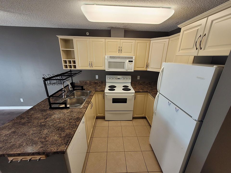 1st image of 17404 64th Ave NW