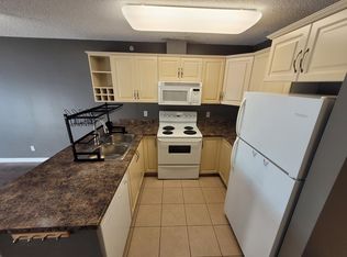 17404 64th Ave NW, Edmonton, AB