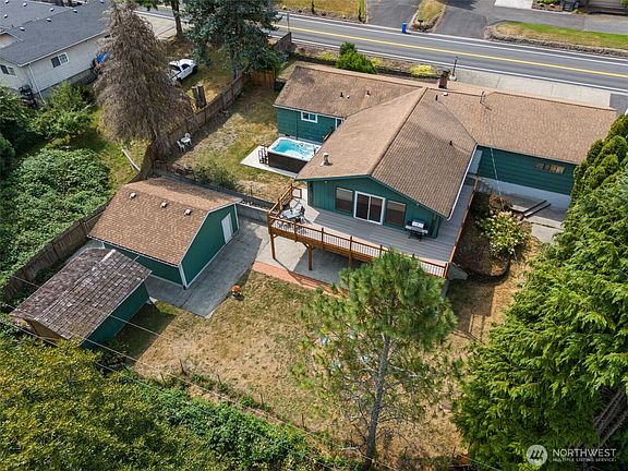 5th image of 172 Beacon Hill Drive