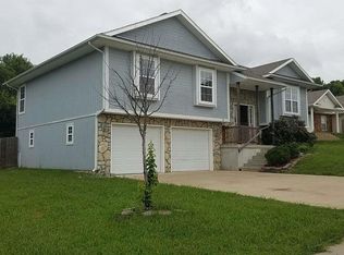106 E 12th St, Knob Noster, MO 65336