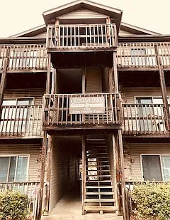 3200 E John Hinkle Pl #D — Photo 17