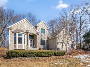 11216 Woods Trl N, Champlin, MN 55316