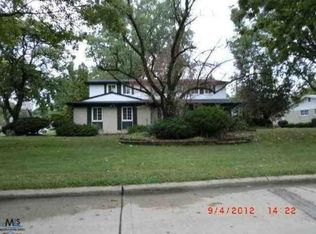 29780 Sharon Ln, Southfield, MI